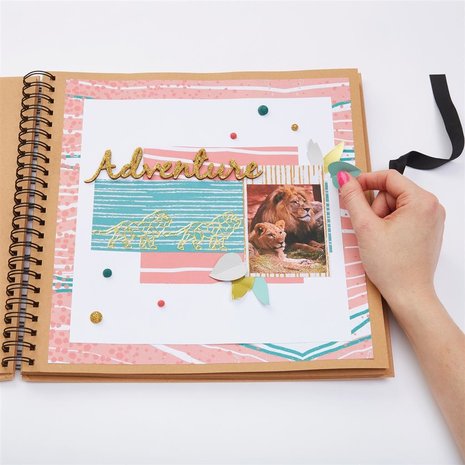 Papermania 12 x12 Inch Scrapbook Kraft (PMA 101401) Papermania 12 x12 Inch Scrapbook Kraft (PMA 101401)