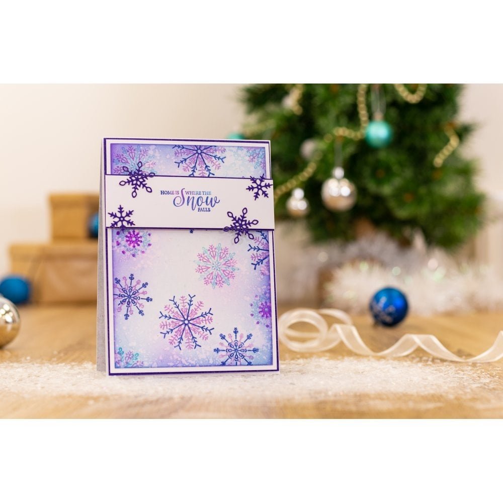 Crafter's Companion Glittering Snowflakes A6 Clear Stamp Chase The Snowflakes (S-GS-ST-CHTS) (OUTLET) Crafter's Companion Glittering Snowflakes A6 Clear Stamp Chase The Snowflakes (S-GS-ST-CHTS) (OUTLET)