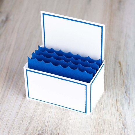 My Favorite Things Outside the Box Waves Die-namics (MFT-1848) (OUTLET) My Favorite Things Outside the Box Waves Die-namics (MFT-1848) (OUTLET)