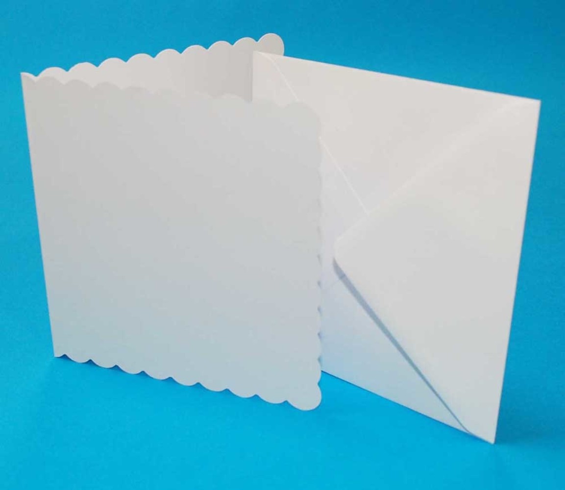 Craft UK Card and Envelope 5x5 Inch Scalloped White (CUK834)