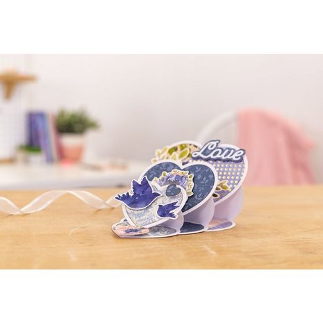 Gemini Triple Easel Hearts Create-a-Card Dies (GEM-MD-CAD-TEHE) (DISCONTINUED)