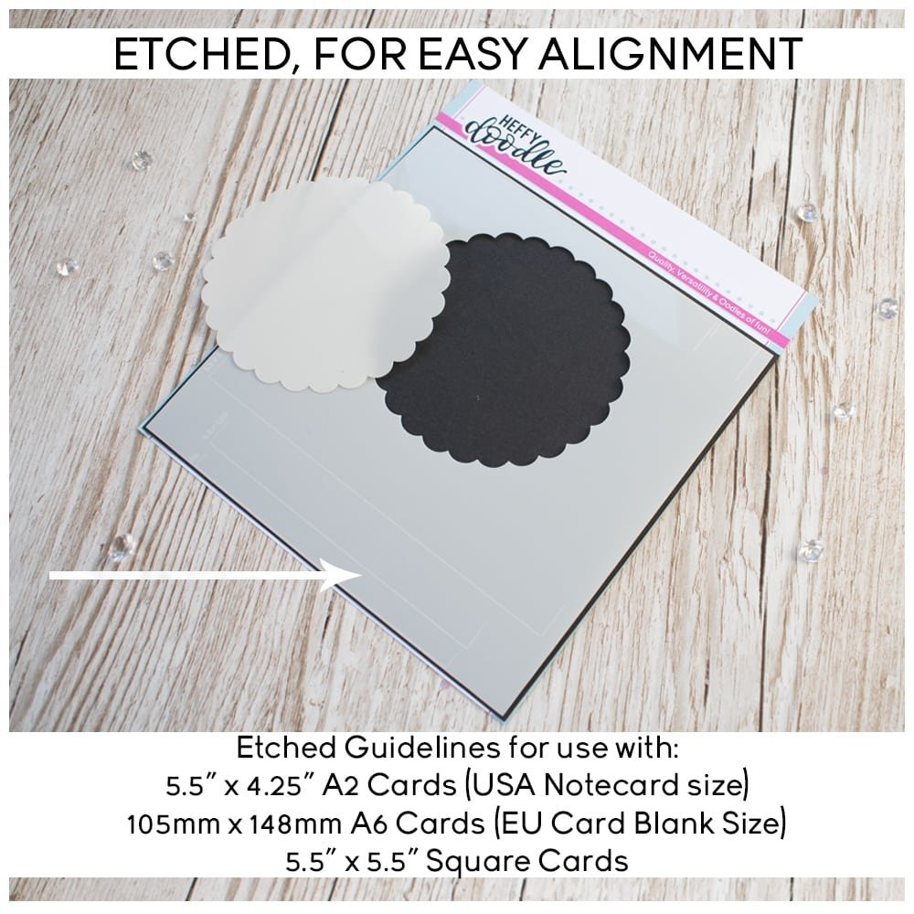 Heffy Doodle Scalloped Circle Masquerade Stencil (HFD0261) (OUTLET)