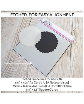 Heffy Doodle Scalloped Circle Masquerade Stencil (HFD0261) (OUTLET)