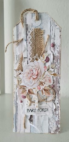 Simple and Basic Long Rustic Tag Cutting Dies (SBD138) (DISCONTINUED)