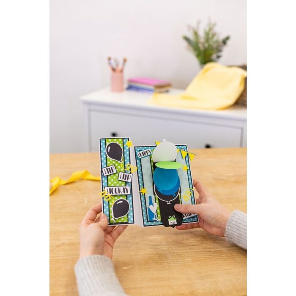 Gemini Hip Hip Hooray Stamp & Die (GEM-STD-SWF-HIP) (OUTLET)