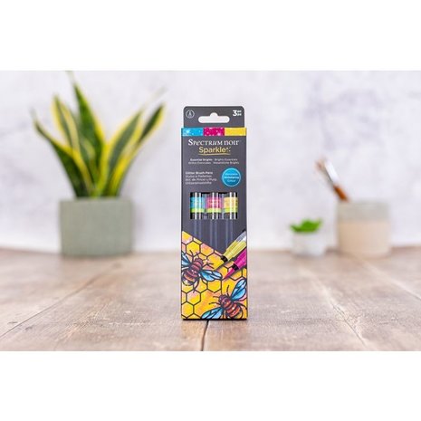 Spectrum Noir Sparkle Brush Pens Essential Brights (3pcs) (SPECN-SPA-ESB3) (DISCONTINUED) Spectrum Noir Sparkle Brush Pens Essential Brights (3pcs) (SPECN-SPA-ESB3) (DISCONTINUED)