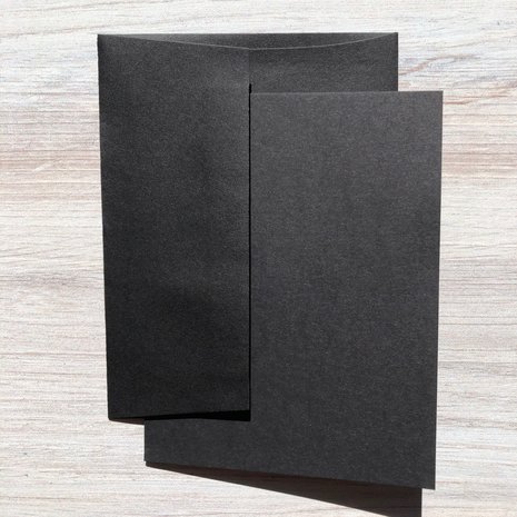 Graphic 45 Cards & Envelopes Black 4.25x5.5 Inch (4501989) (OUTLET) Graphic 45 Cards & Envelopes Black 4.25x5.5 Inch (4501989) (OUTLET)