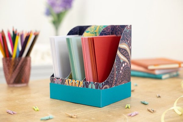 Crafter's Companion Paisley Pearl 12x12 Inch Pearl Pad (CC-PAD12-PAPE) (OUTLET) Crafter's Companion Paisley Pearl 12x12 Inch Pearl Pad (CC-PAD12-PAPE) (OUTLET)