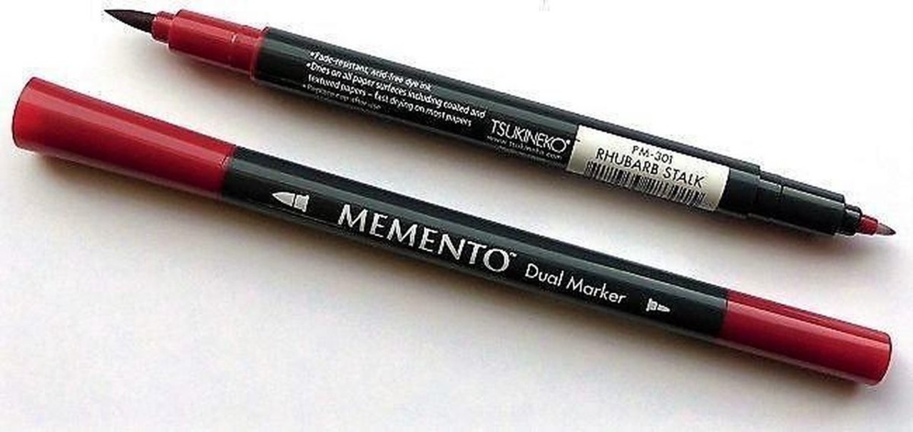 Tsukineko Memento Markers Rhubarb Stalk (PM-000-301) Tsukineko Memento Markers Rhubarb Stalk (PM-000-301)