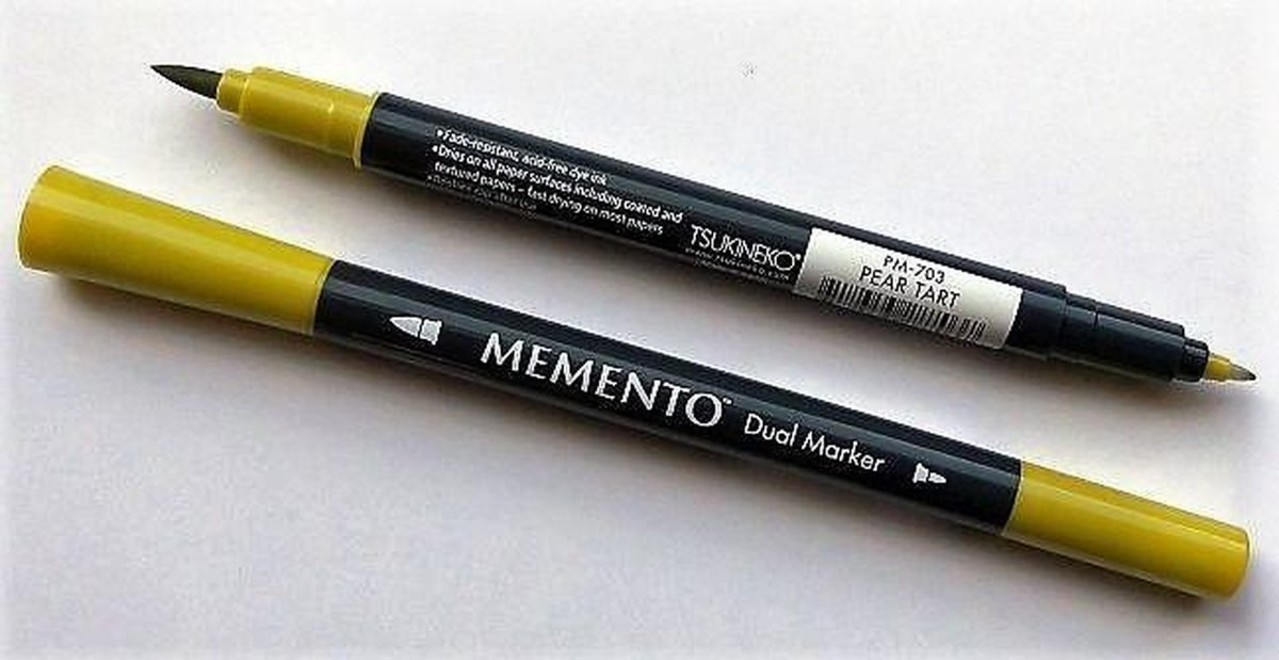 Tsukineko Memento Markers Pear Tart (PM-000-703)