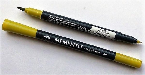 Tsukineko Memento Markers Pear Tart (PM-000-703)