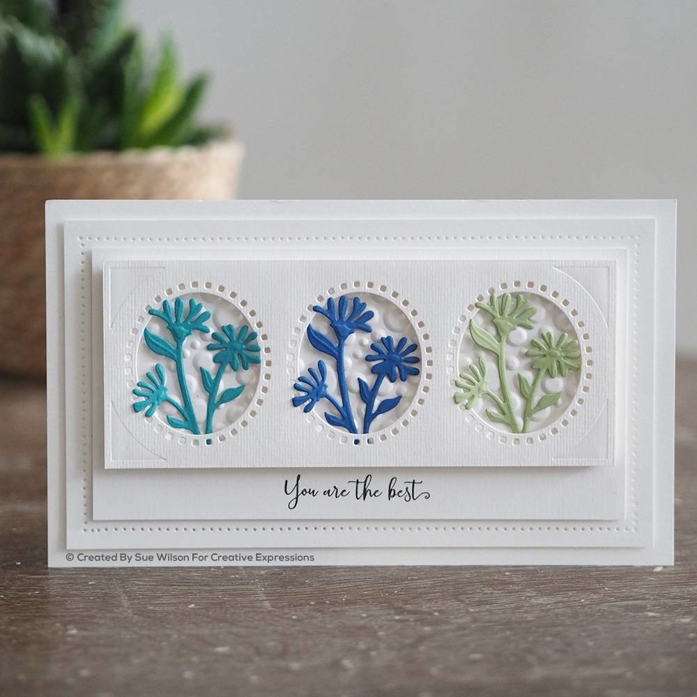 Creative Expressions Sue Wilson Craft Die Slimline Collection Aperture Trio Decorative Oval (CED1259) (OUTLET) Creative Expressions Sue Wilson Craft Die Slimline Collection Aperture Trio Decorative Oval (CED1259) (OUTLET)