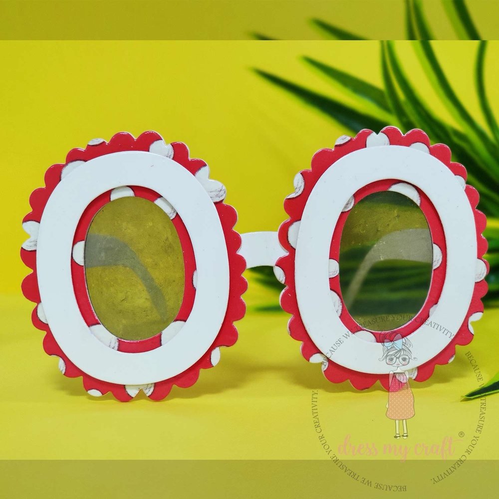 Dress My Craft Cutting Die Basic Designer Cute Scalloped Oval Frame (DMCD4862) (OUTLET) Dress My Craft Cutting Die Basic Designer Cute Scalloped Oval Frame (DMCD4862) (OUTLET)