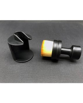 Nellie Snellen Ergenomic Blending Brush Small (NMMB009) (DISCONTINUED)