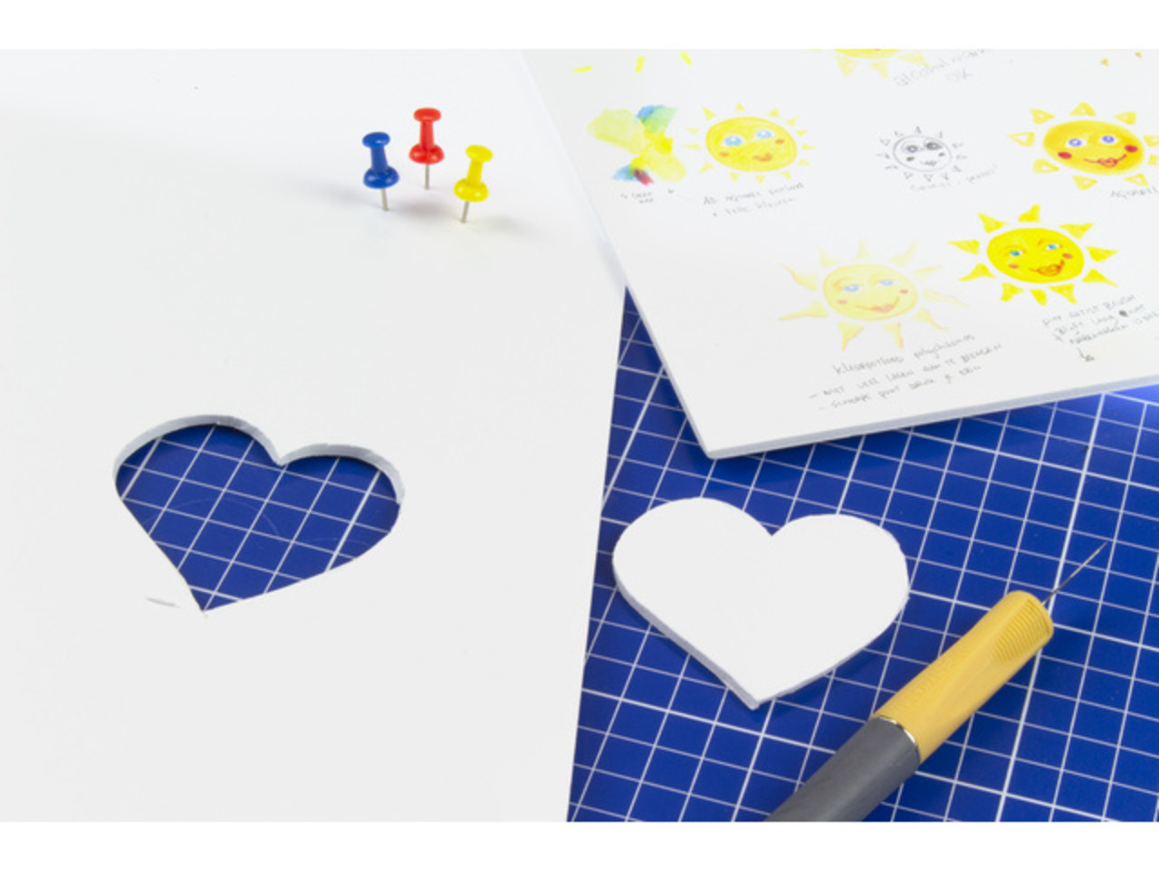 Kangaro Foam Board Double-sided White A4 10mm (10pcs) (K-0071-004) (DISCONTINUED) Kangaro Foam Board Double-sided White A4 10mm (10pcs) (K-0071-004) (DISCONTINUED)