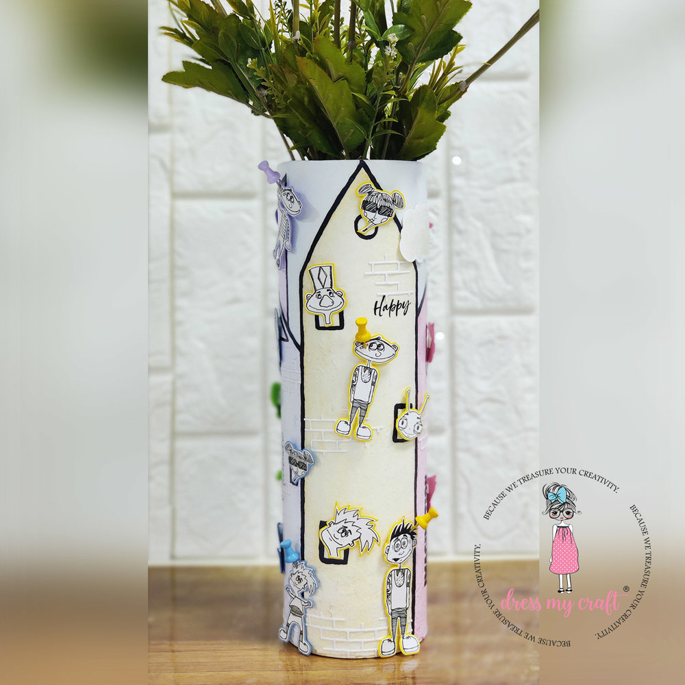 Dress My Craft Transfer Me Alien Characters (DMCDP4655) (OUTLET) Dress My Craft Transfer Me Alien Characters (DMCDP4655) (OUTLET)