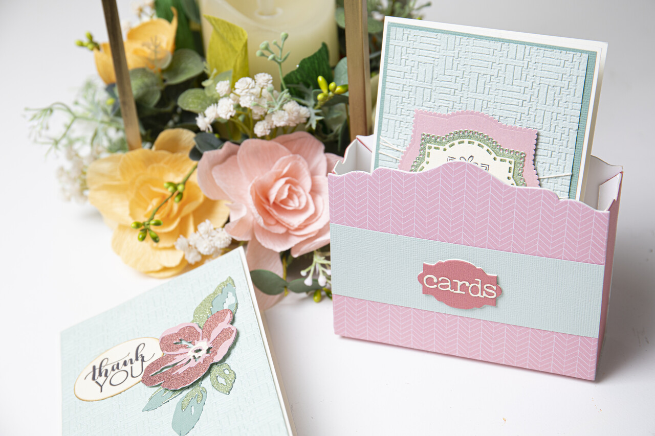 Sizzix ScoreBoards XL Die by Eileen Hull Card Caddy (665981) (DISCONTINUED) Sizzix ScoreBoards XL Die by Eileen Hull Card Caddy (665981) (DISCONTINUED)