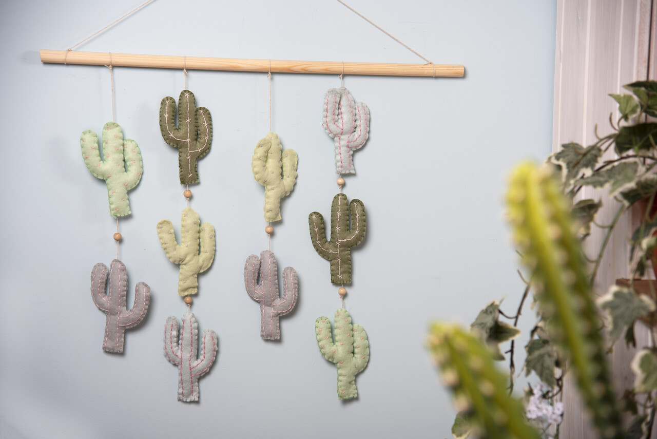 Sizzix Bigz Die by Samantha Barnett Cactus (663238) (DISCONTINUED) Sizzix Bigz Die by Samantha Barnett Cactus (663238) (DISCONTINUED)