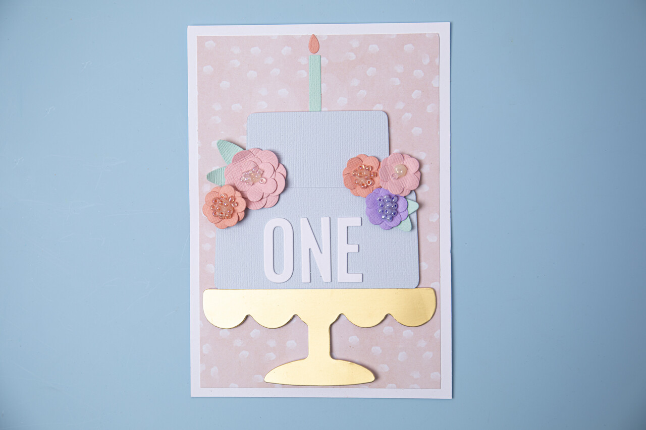 Sizzix Bigz Die by Alexis Trimble Celebration Cake (665095) (DISCONTINUED) Sizzix Bigz Die by Alexis Trimble Celebration Cake (665095) (DISCONTINUED)