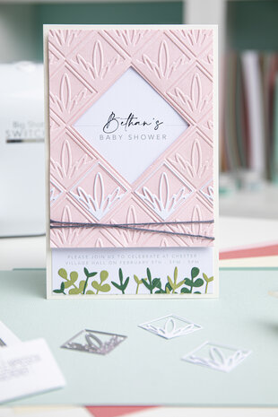 Sizzix Thinlits Die w/Textured Impressions by Lisa Jones Ornate Frame (4pcs) (666136) (DISCONTINUED) Sizzix Thinlits Die w/Textured Impressions by Lisa Jones Ornate Frame (4pcs) (666136) (DISCONTINUED)