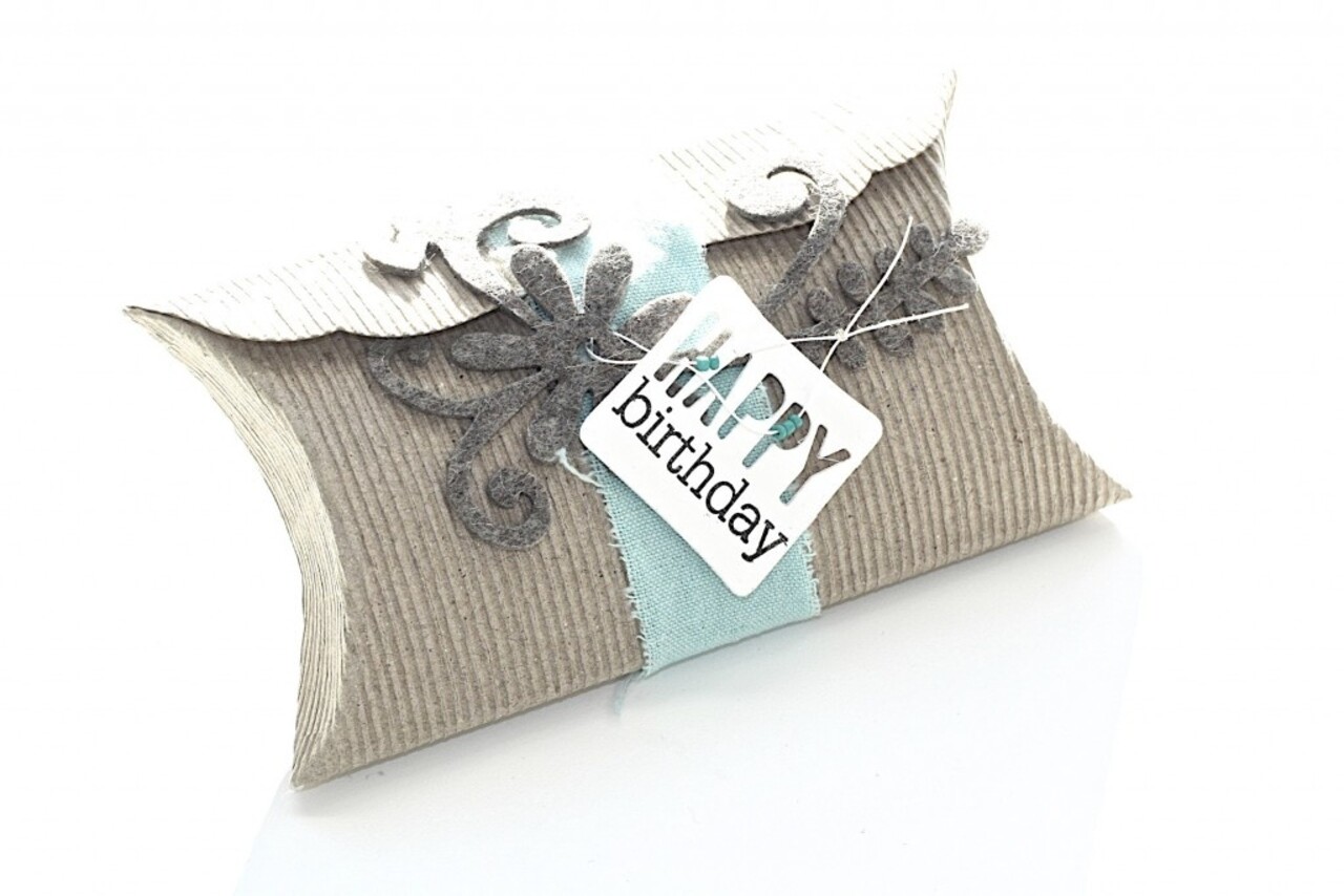 Sizzix Thinlits Plus Die Box, Pillow (5pcs) (660844) (DISCONTINUED)
