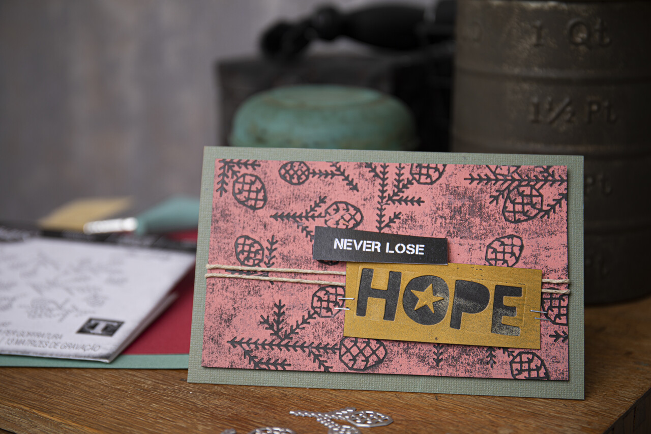 Sizzix Thinlits Die by Tim Holtz Pine Patterns (13pcs) (666070) (DISCONTINUED)