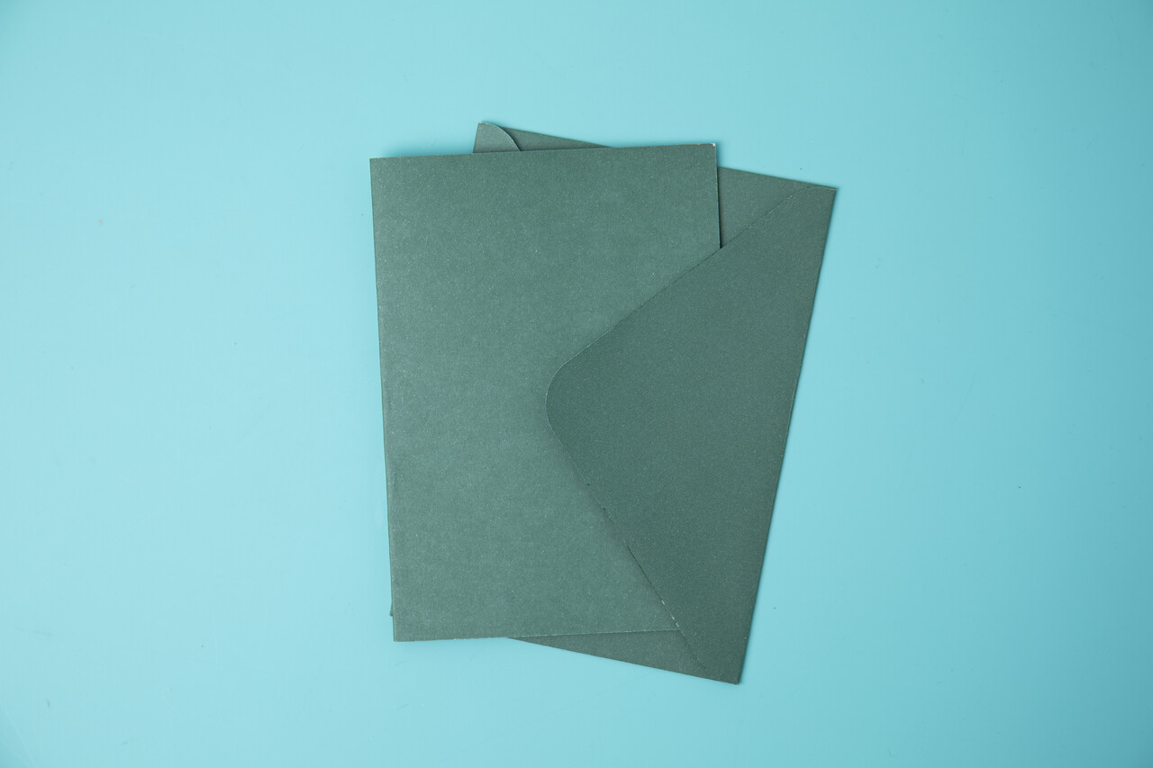 Sizzix Card & Envelope Set A6 Fir Tree (10&10pcs) (665441) (DISCONTINUED)