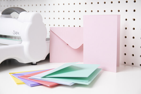 Sizzix Card & Envelope Set A6 Ballet Slipper (10&10pcs) (664825) (DISCONTINUED)