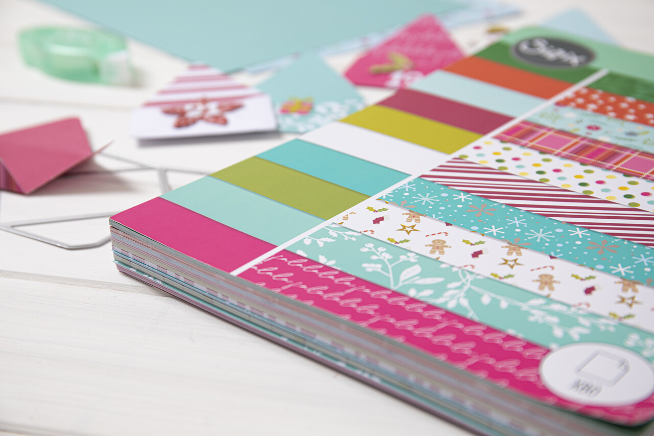 Sizzix Patterned Paper A4 Festive (10x8pcs) (665992) (DISCONTINUED) Sizzix Patterned Paper A4 Festive (10x8pcs) (665992) (DISCONTINUED)