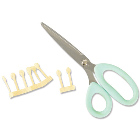 Sizzix Thinlits Die by Alexis Trimble Lisianthus (7pcs) (666246) (DISCONTINUED) Sizzix Thinlits Die by Alexis Trimble Lisianthus (7pcs) (666246) (DISCONTINUED)