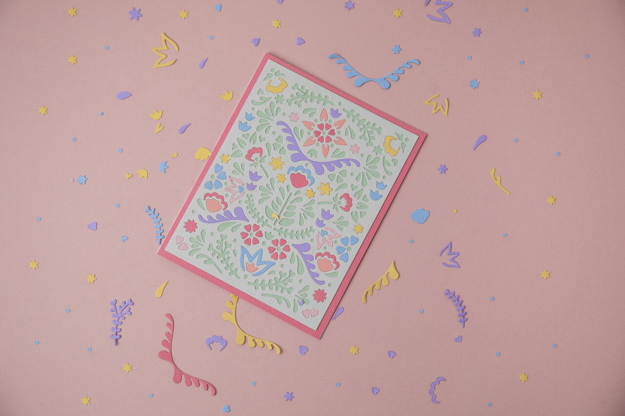 Sizzix Thinlits Die by Lisa Jones Folk Mask (664478) (DISCONTINUED) Sizzix Thinlits Die by Lisa Jones Folk Mask (664478) (DISCONTINUED)