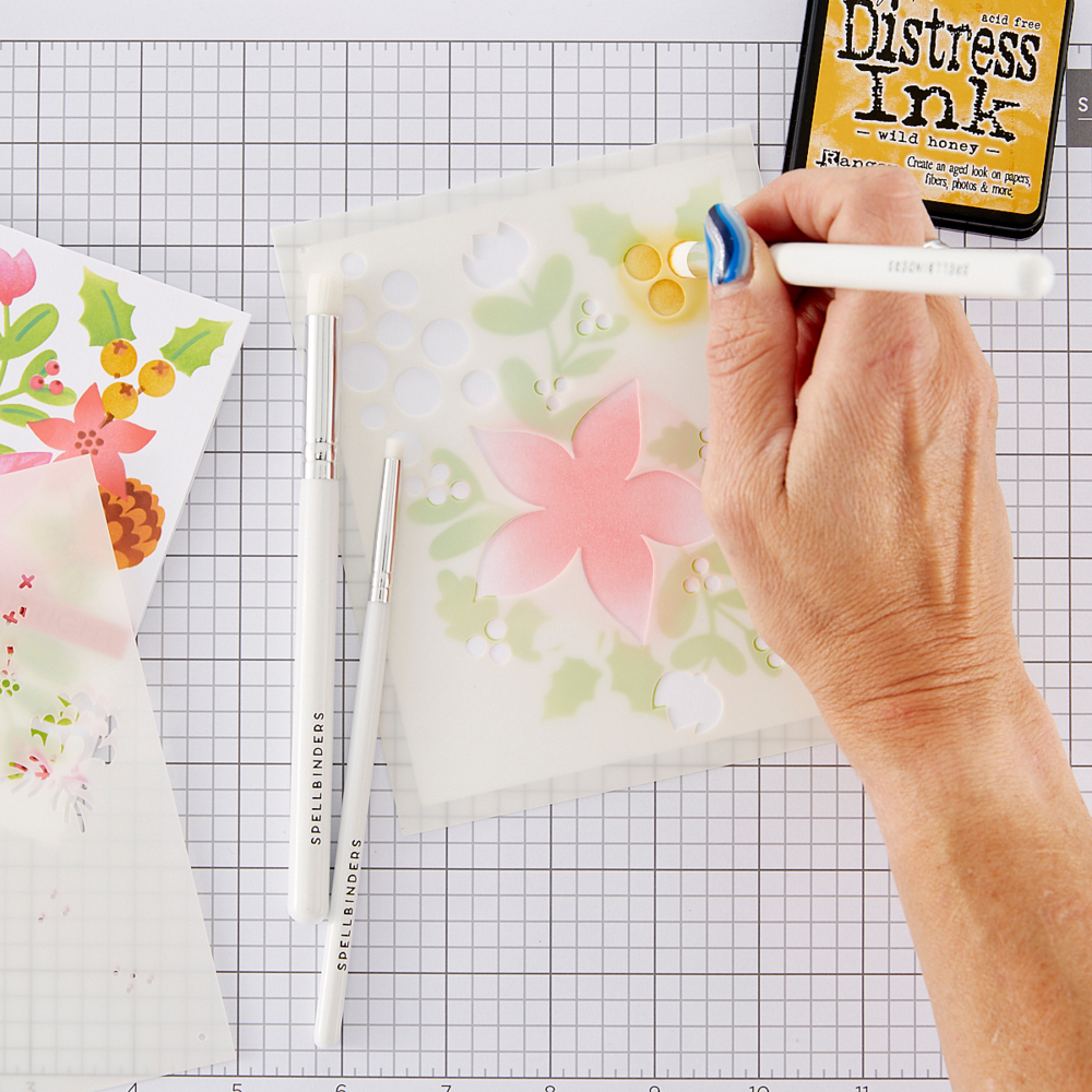 Spellbinders Mini Blending Brush Set (3pcs) (T-045) Spellbinders Mini Blending Brush Set (3pcs) (T-045)