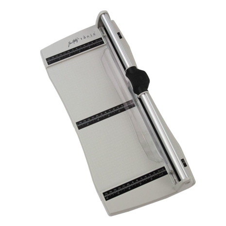 Tonic Tim Holtz Tim Holtz Rotary Media Trimmer (3960e) Tonic Tim Holtz Tim Holtz Rotary Media Trimmer (3960e)