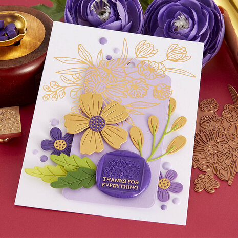 Spellbinders Glimmer Bouquet Hot Foil Plate & Die Set (GLP-408) (OUTLET) Spellbinders Glimmer Bouquet Hot Foil Plate & Die Set (GLP-408) (OUTLET)
