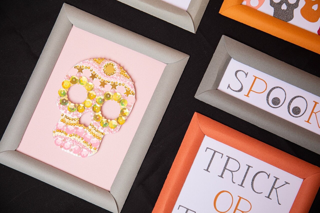 Sizzix Bigz Die by Lisa Jones Skull (666463) (OUTLET) Sizzix Bigz Die by Lisa Jones Skull (666463) (OUTLET)