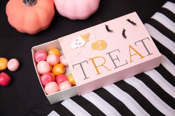 Sizzix Thinlits Die by Lisa Jones Spooky Icons (15pcs) (666453) (DISCONTINUED)