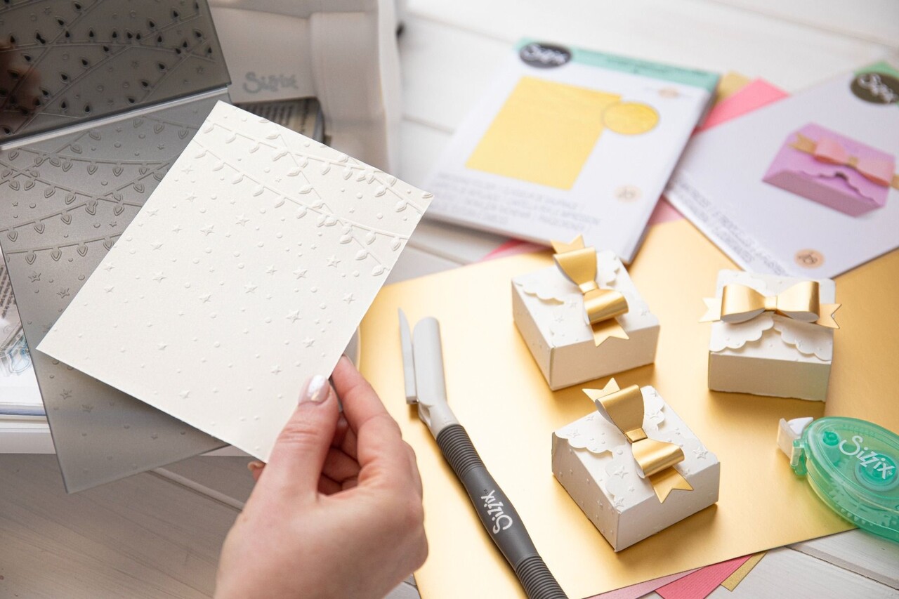 Sizzix Multi-Level Textured Impressions by Jennifer Ogborn Stars and Lights (666471) (DISCONTINUED)