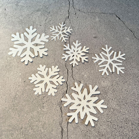 Simple and Basic Snowflakes Cutting Dies (SBD342) (DISCONTINUED)