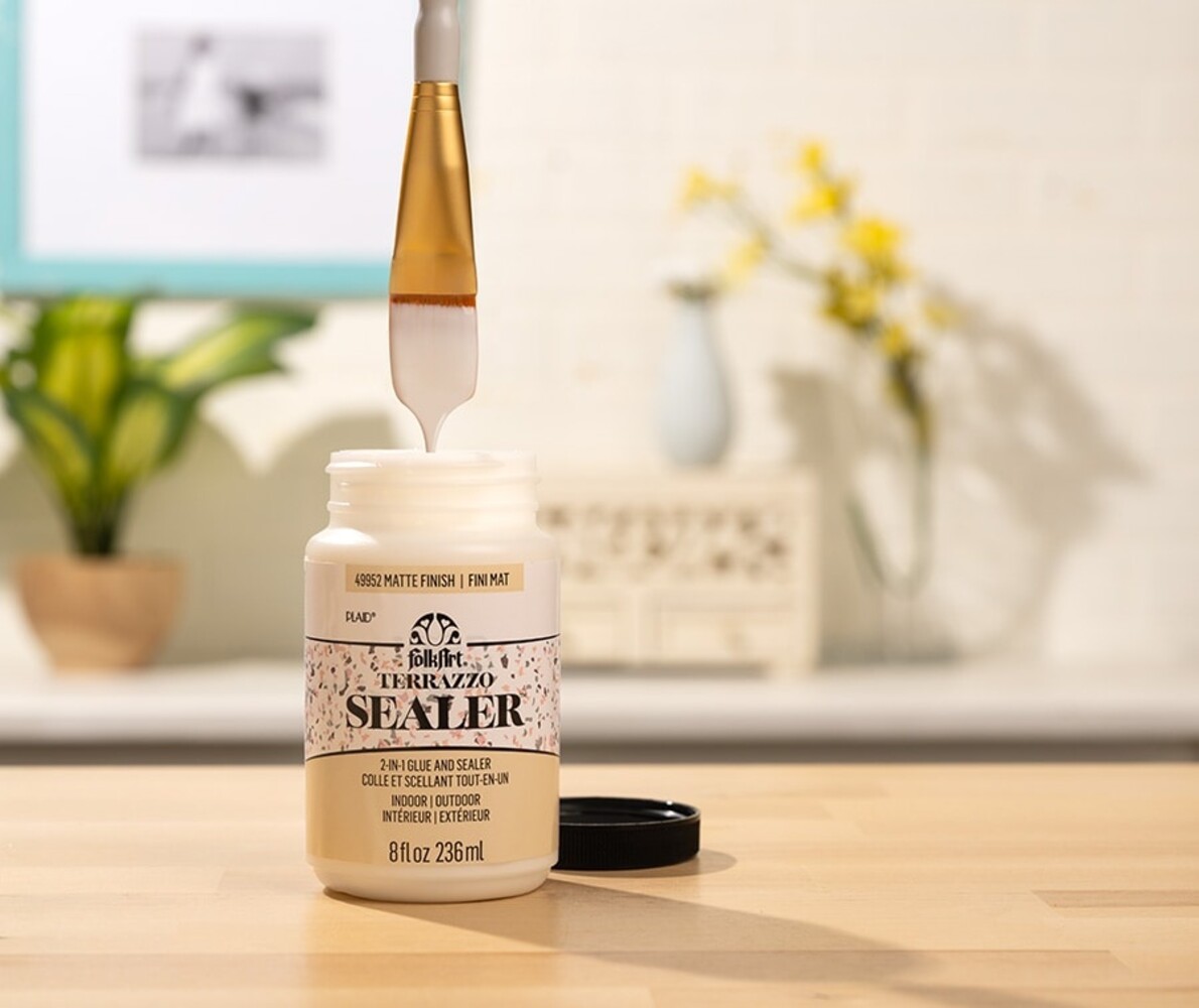 Folkart Terrazzo Sealer Matte Finish 8 fl oz (49952) Folkart Terrazzo Sealer Matte Finish 8 fl oz (49952)