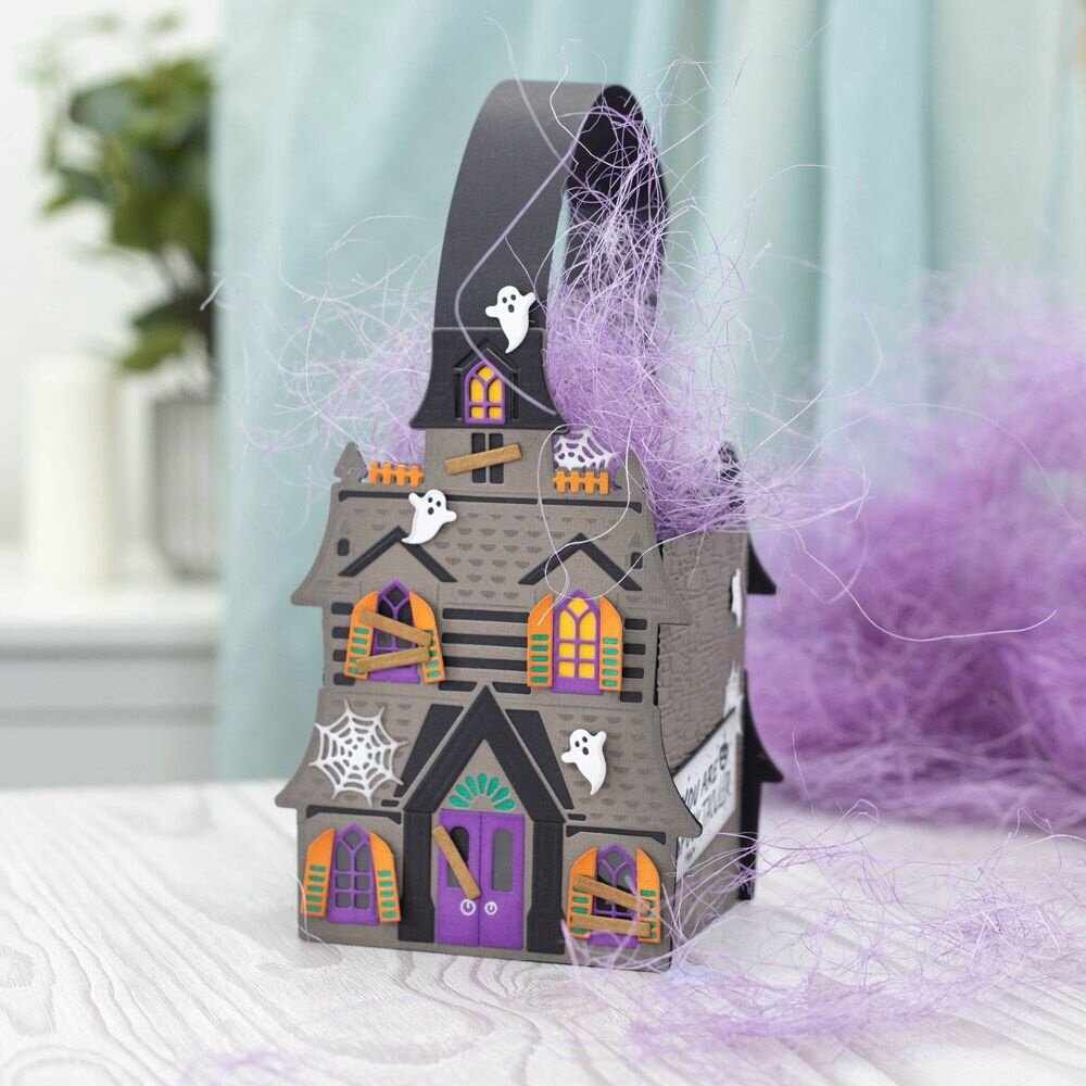 Crafter's Companion 3-in-1 Create-a-Card Cutting & Embossing Die Spooky House (CC-DCE-MD-SPHO) (OUTLET) Crafter's Companion 3-in-1 Create-a-Card Cutting & Embossing Die Spooky House (CC-DCE-MD-SPHO) (OUTLET)