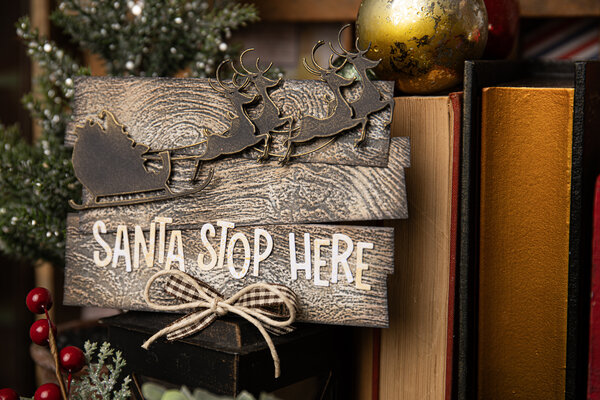 Sizzix Thinlits Die by Tim Holtz Reindeer Sleigh (8pcs) (666337) (DISCONTINUED) Sizzix Thinlits Die by Tim Holtz Reindeer Sleigh (8pcs) (666337) (DISCONTINUED)