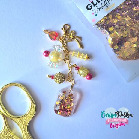 CarlijnDesign Chunky Glitter Colorshift Rainbow Yellow 20g (CDGL-0012) (DISCONTINUED)