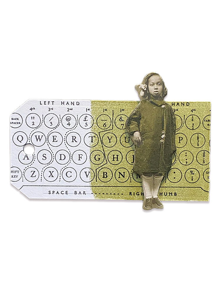 Ranger Tim Holtz Distress Embossing Glaze Peeled Paint 0.49 oz (TDE71006) Ranger Tim Holtz Distress Embossing Glaze Peeled Paint 0.49 oz (TDE71006)