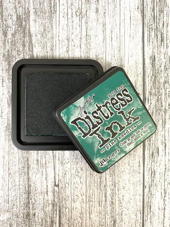 Ranger Tim Holtz Distress Ink Pad Pine Needles (TIM21476) Ranger Tim Holtz Distress Ink Pad Pine Needles (TIM21476)