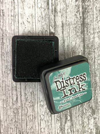 Ranger Tim Holtz Distress Ink Pad Mini Pine Needles (TDP40095) Ranger Tim Holtz Distress Ink Pad Mini Pine Needles (TDP40095)