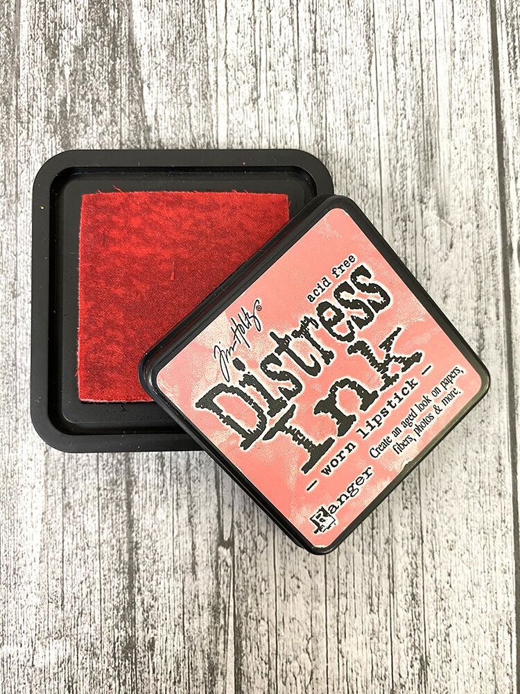 Ranger Tim Holtz Distress Ink Pad Worn Lipstick (TIM21513) Ranger Tim Holtz Distress Ink Pad Worn Lipstick (TIM21513)