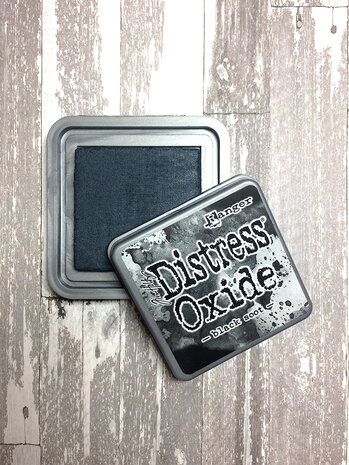 Ranger Tim Holtz Distress Oxide Ink Pad Black Soot (TDO55815) Ranger Tim Holtz Distress Oxide Ink Pad Black Soot (TDO55815)