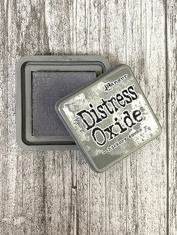 Ranger Tim Holtz Distress Oxide Ink Pad Hickory Smoke (TDO56027) Ranger Tim Holtz Distress Oxide Ink Pad Hickory Smoke (TDO56027)