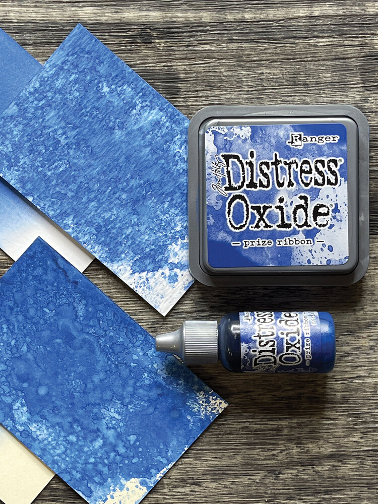 Ranger Tim Holtz Distress Oxide Ink Pad Prize Ribbon (TDO72683) Ranger Tim Holtz Distress Oxide Ink Pad Prize Ribbon (TDO72683)