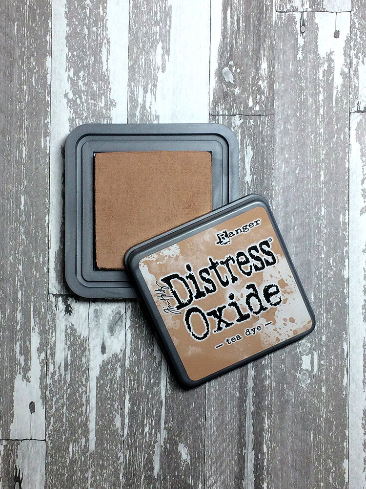 Ranger Tim Holtz Distress Oxide Ink Pad Tea Dye (TDO56270) Ranger Tim Holtz Distress Oxide Ink Pad Tea Dye (TDO56270)